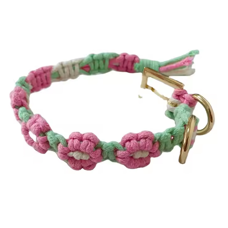 Luxury Soft Flower Power Girl Dog Necklace Tactical Custom Paracord Braided Charm Beaded Pet Dogs Collar