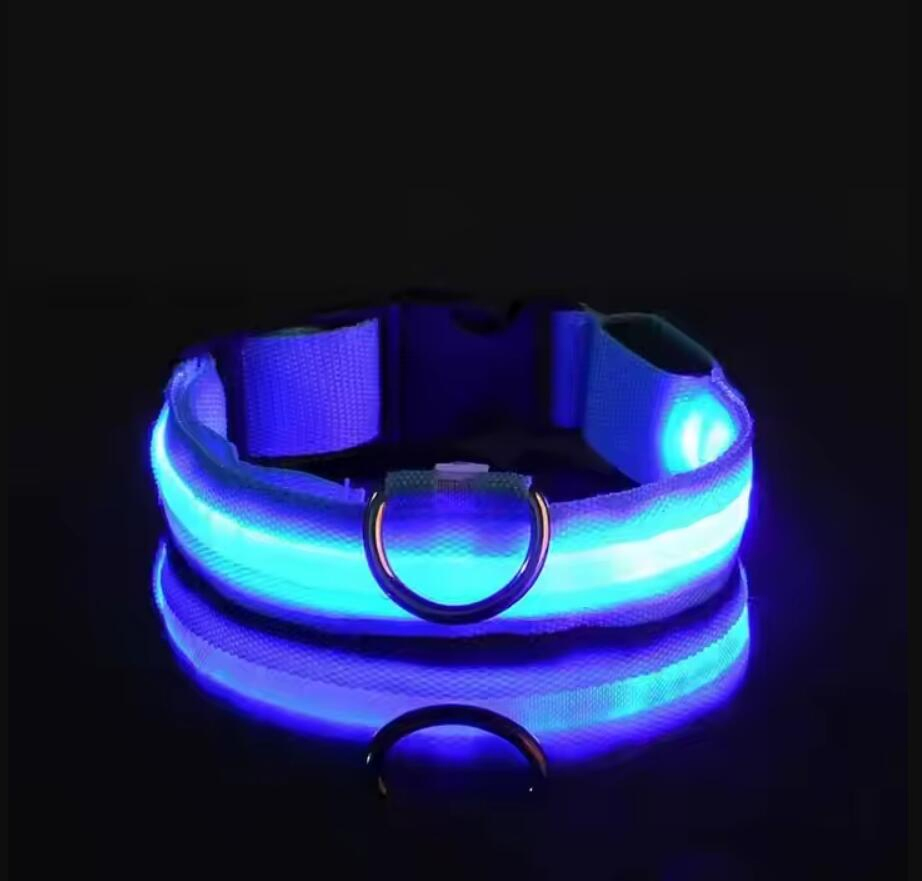 LED Glow-in-The-Dark Wholesale Reflective Light up Dog Collar Adjustable