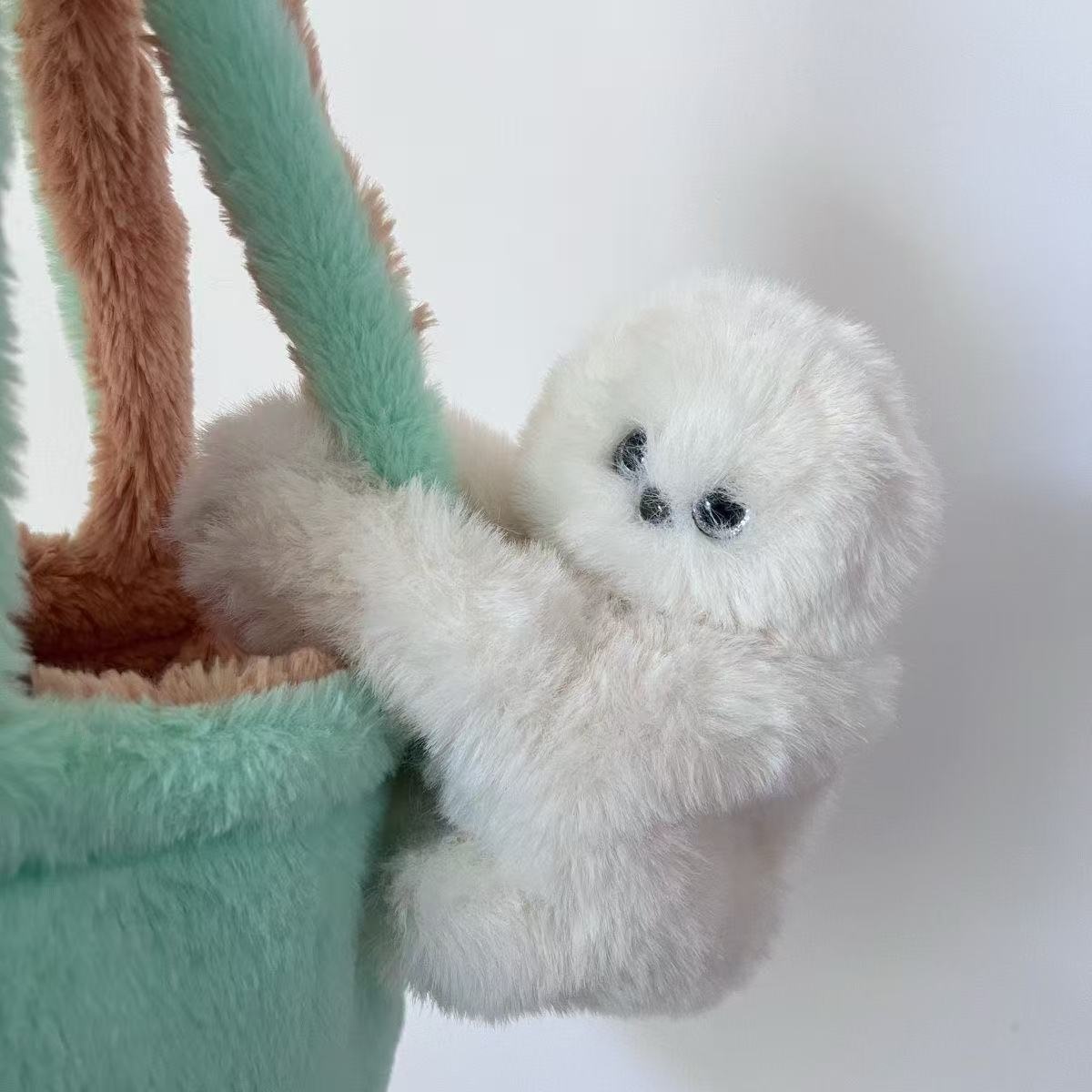 New Cross-Border Electric Owl Sloth Cute Plush Toy with Singing &amp; Head Movement PP Cotton Filled Smart Pendant Toy for Ages 14+