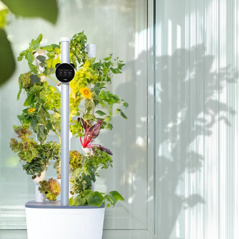 Automatic Hydroponic Tower System for Greenhouse Indoor Farming