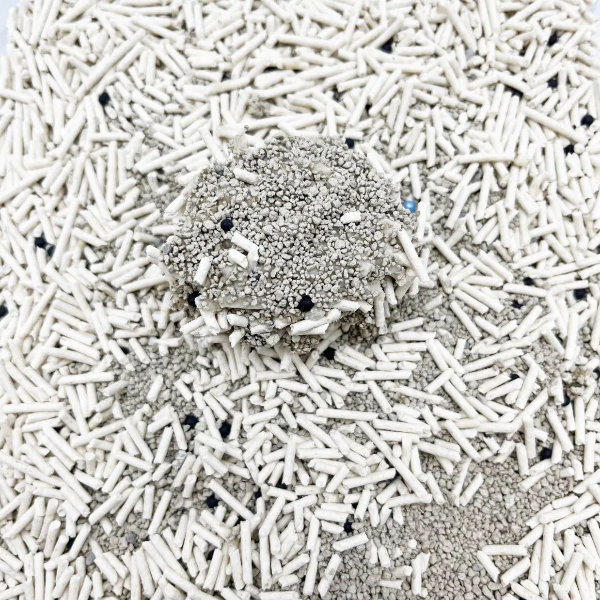 Factory Manufacturers Bnetonite Kitty Cat Store Shop 1.5mm Plain Tofu Litter Domestic Broken Litter 2.0mm High End Mixed Cat Tofu Sand Mixed Pet Litter