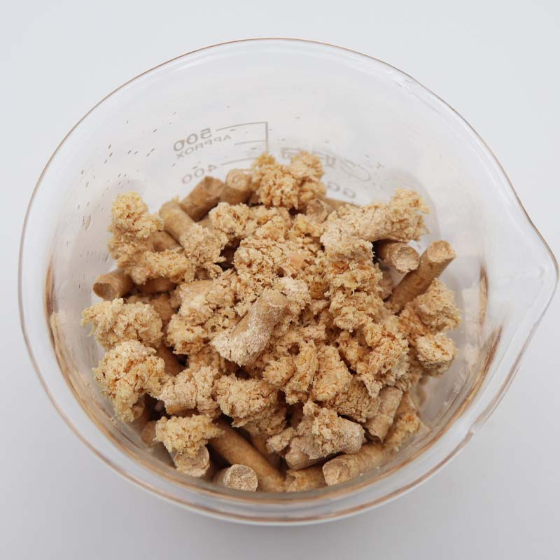 Pine Wood Chip Cat Litter Quick Absorption Pellets Flushable Cat Litter