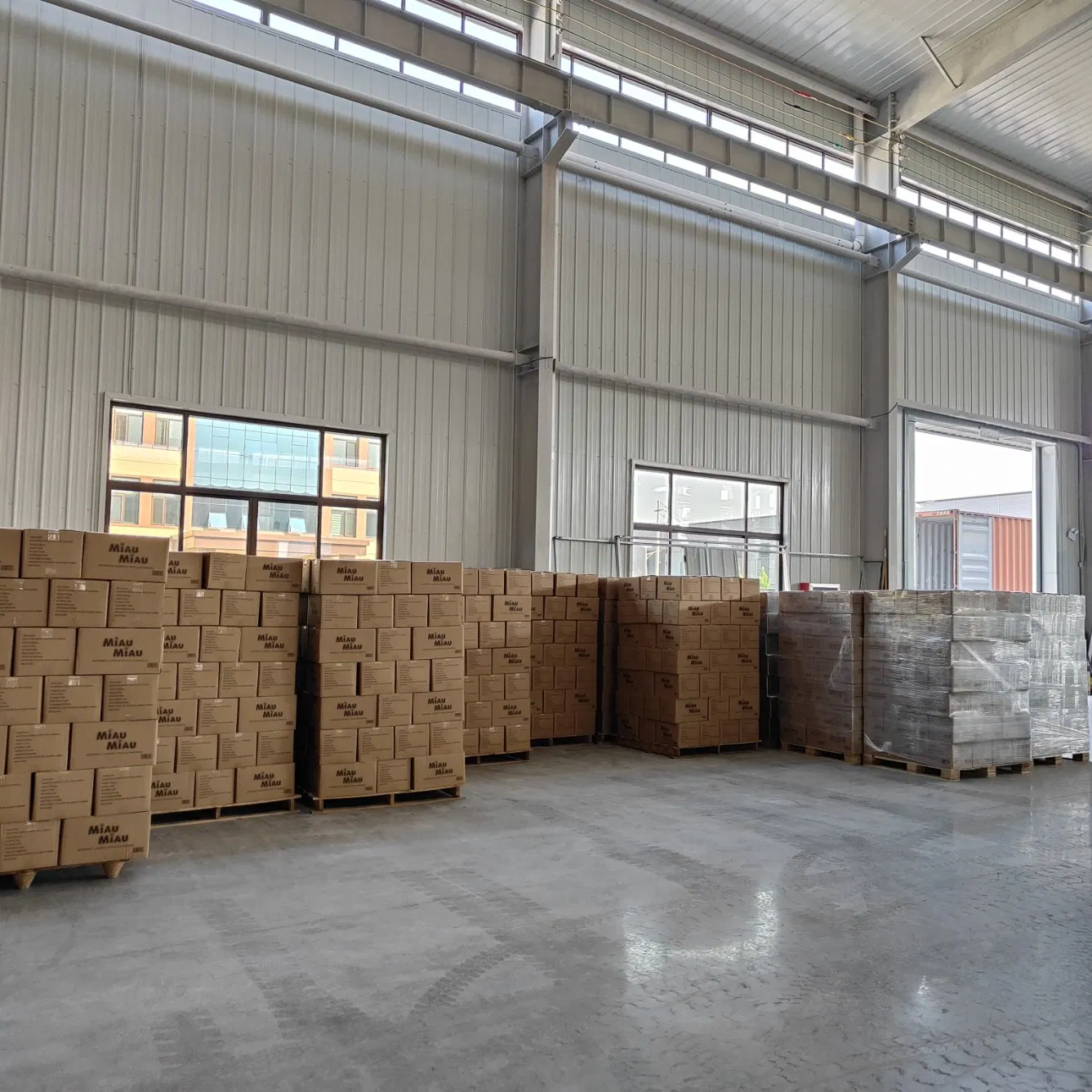 OEM Wholesale Pet Supplies Kitty Sand Manufacturer Biodegradable Bacteria Inhibition Dust Free Flushable Natural Clumping Premium Plant Tofu Cat Litter