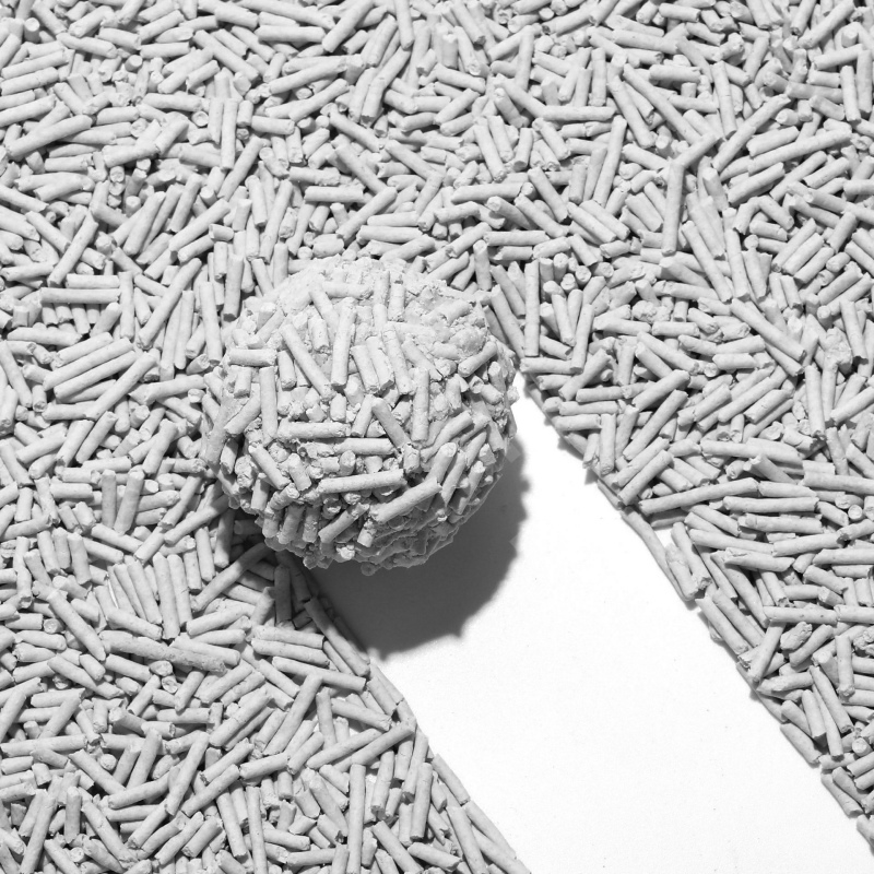 OEM Factory Direct Sales Cat Litter Kitty Flushable Highly Absorbent Strong Clumping Corn Activated Charcoal Tofu Cat Litter