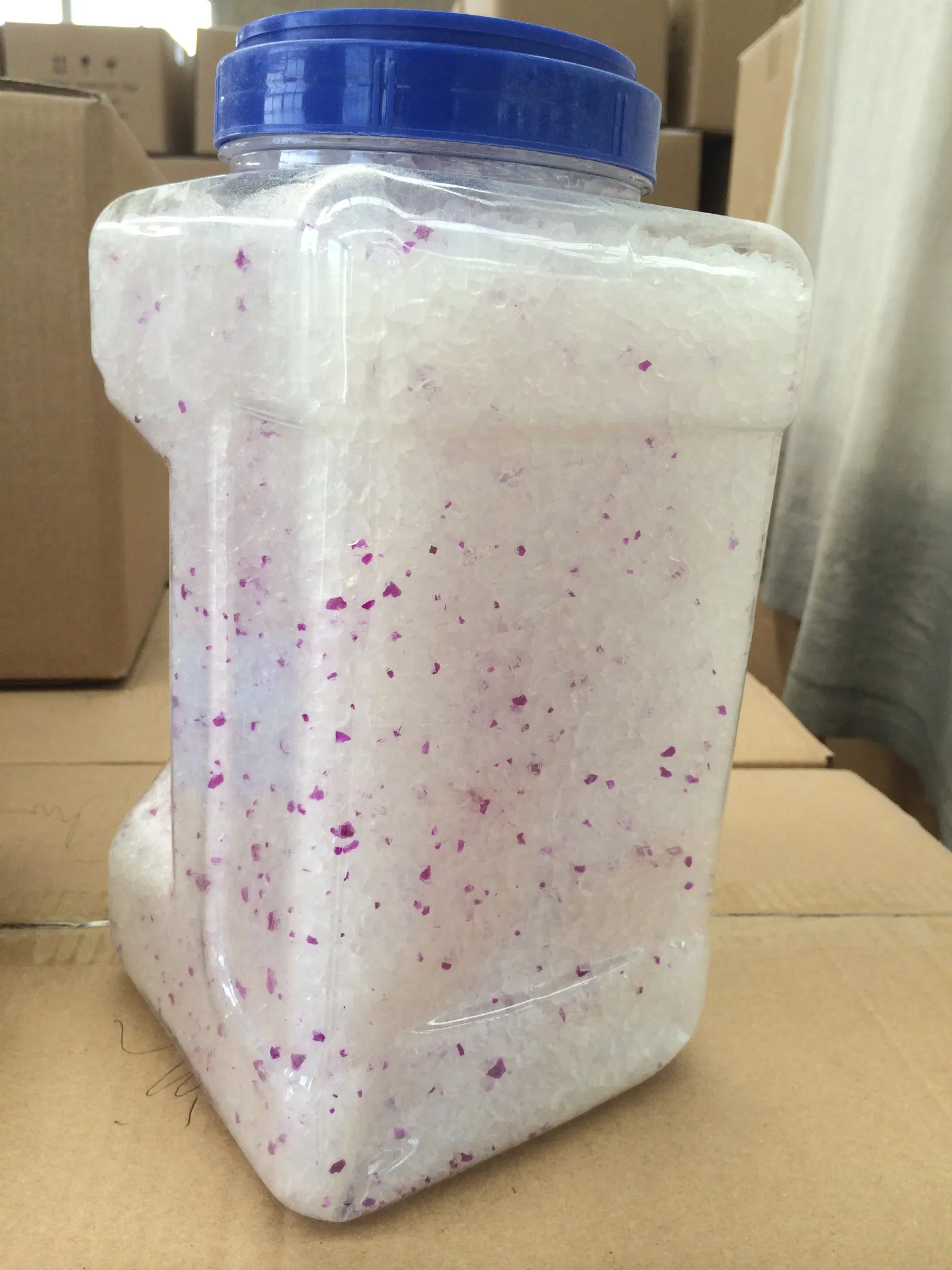 Ultra Less Dust and Strong Odor Control Natured Non-Clumping Silica Gel Cat Litter