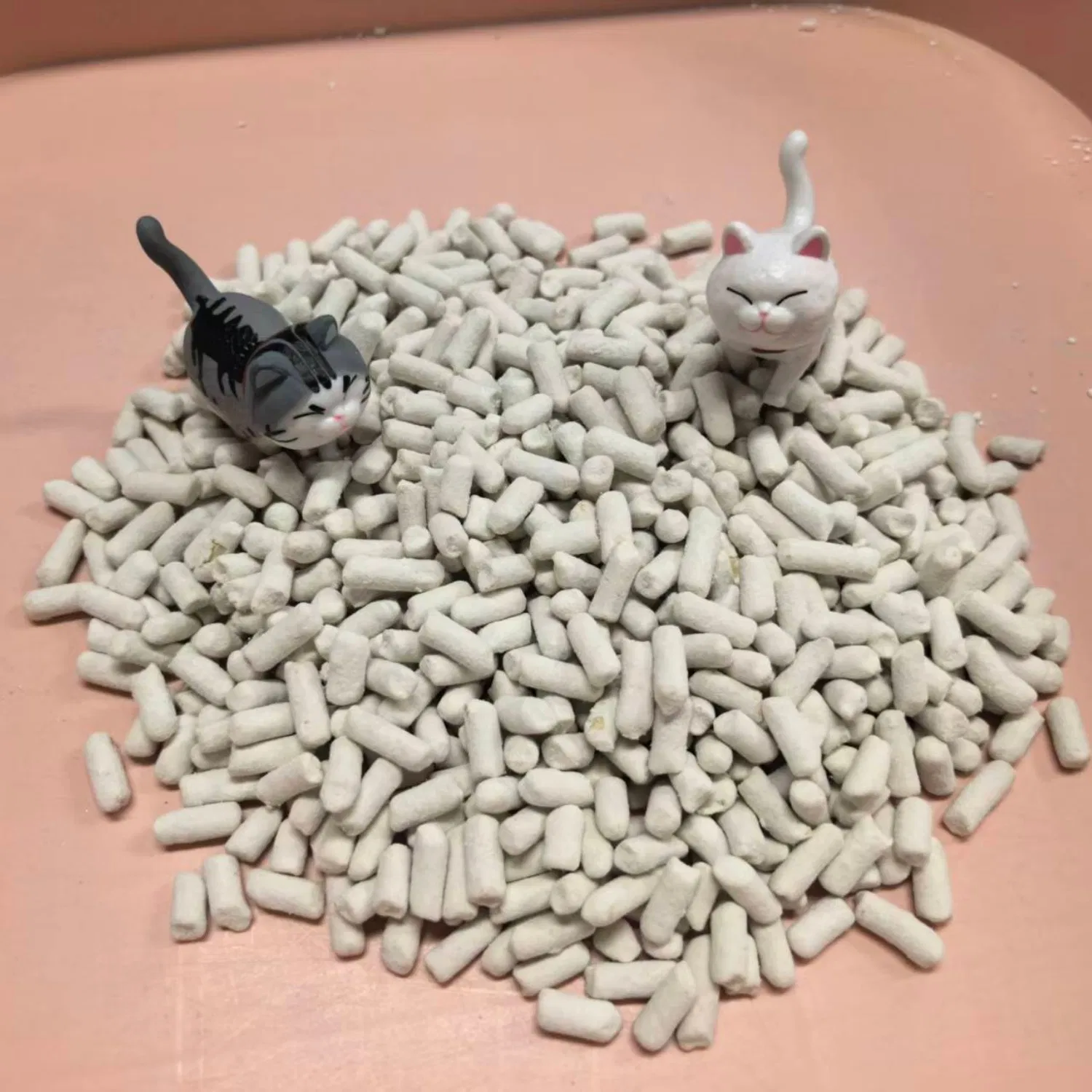 Post Surgery Specific Paper Cat Litter Provides Sterile Environment with Ultra High Absorbency and Zero Chemical Residues