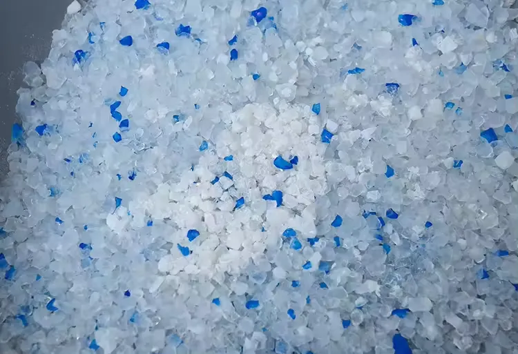 Cat Litter Feature 4