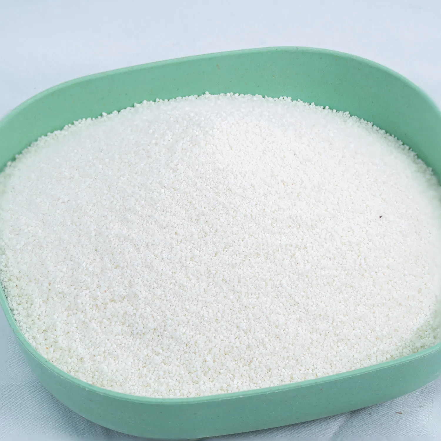 2023 New Product Cat Litter Natural Strong Clumping Cassava Cat Litter