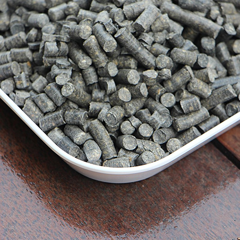 Natural Pine Wood Chip Pellets 100% Clumping Cat Litter for Small Animals