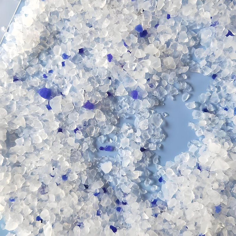 Premium Ultra Lightweight Cat Litter with Superior Odor Control