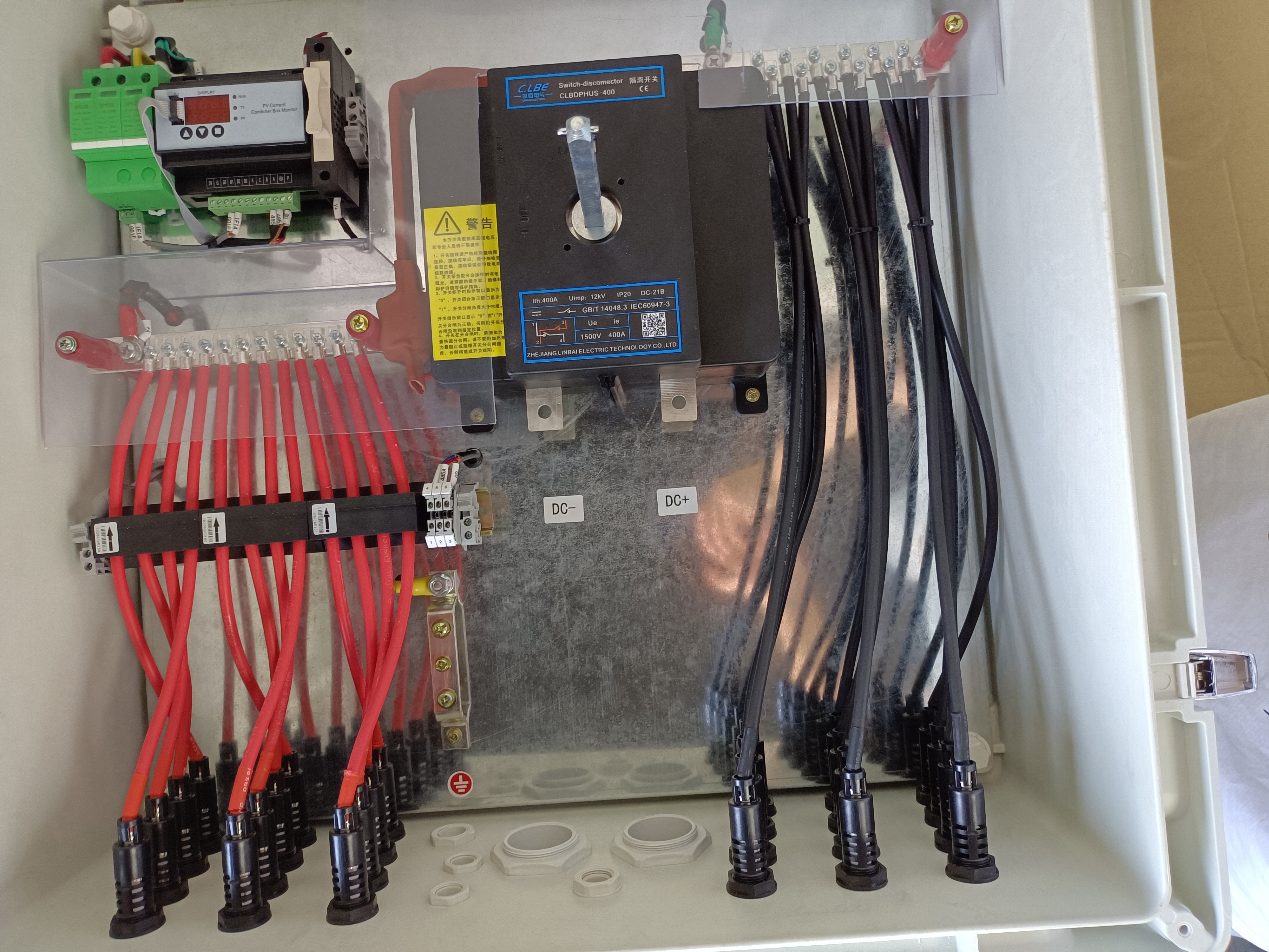 NSPV Small PV Combiner Box Smart String Box with DC Solar Accessory for Solar Electricity