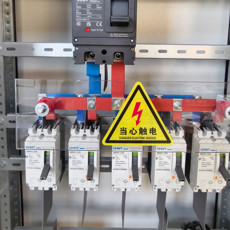 Single-phase 500A Power Supply Cabinet IP54 Protection Level Circuit Breaker Panel Distribution Box Hybrid Lock