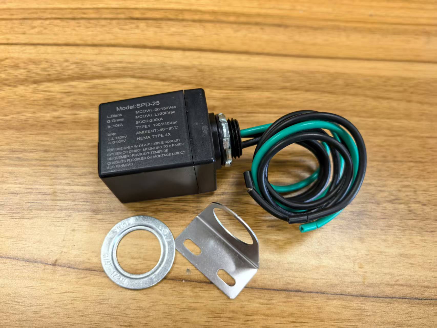 UL Certified HVAC SPD-25 Industrial 120/240V 10KA MAX 25KA TYPE 1 Surge Protective Device for Safety