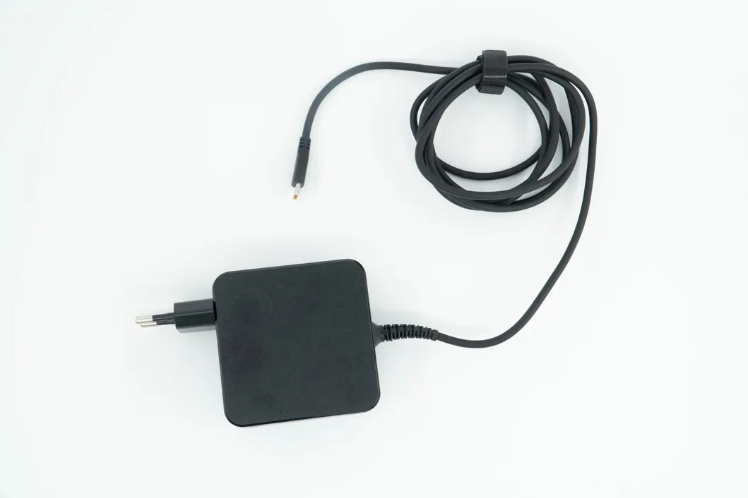 Laptop Charger Detail 5