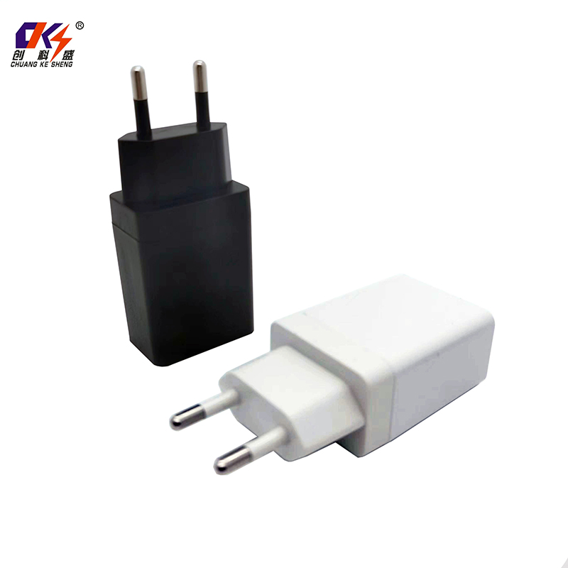 Chuangkesheng 5V 2 USB-a Charger Switching Adapter Type-C Micro USB Plugs 5V 2.1A Industrial Mobile Power Supply with Wholesaler
