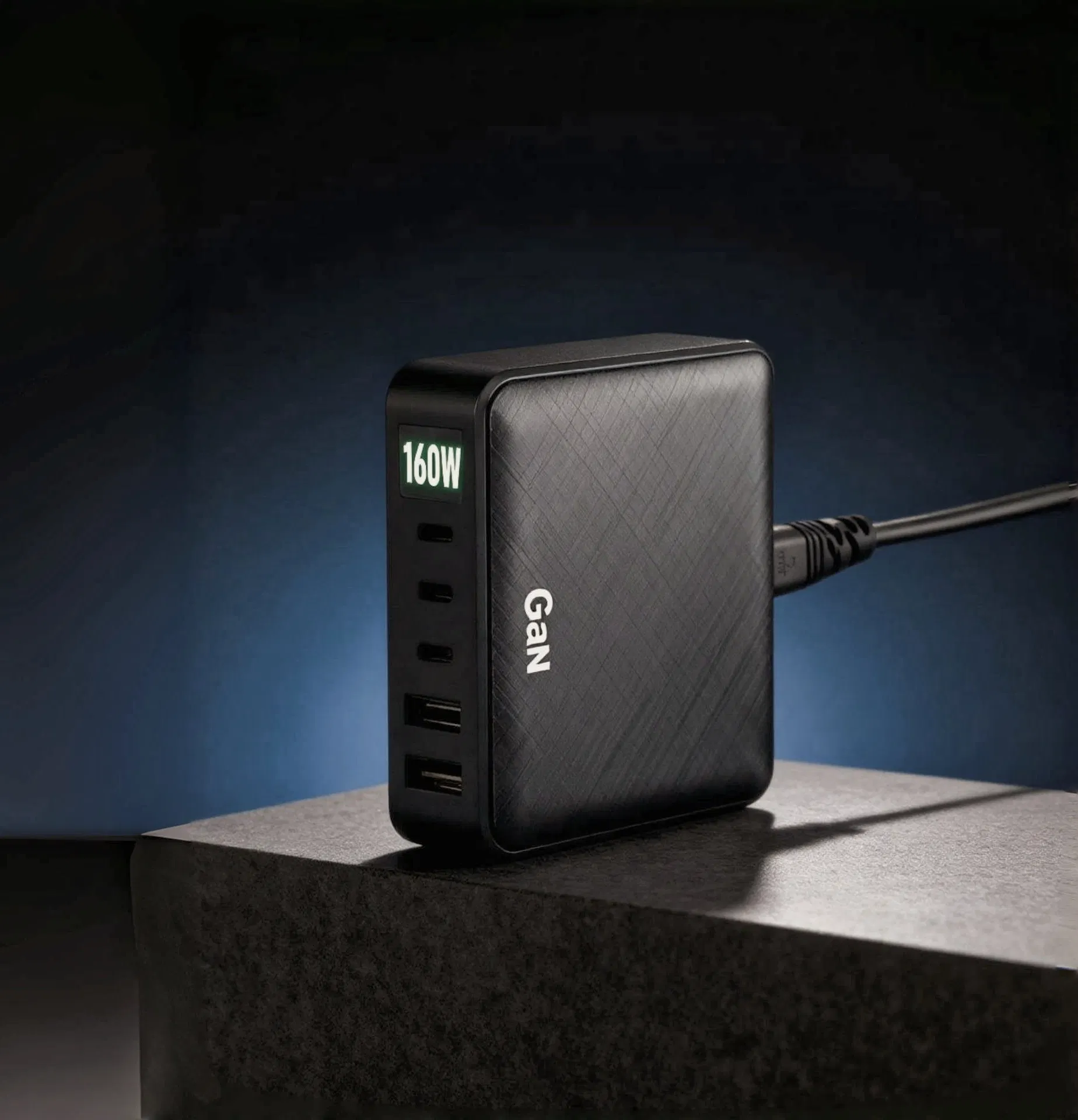 High-Speed 160W GaN USB-C Charger for MacBook and Samsung