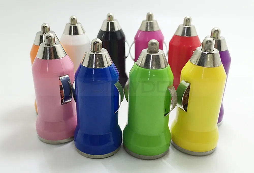 USB Car Charger Photo 2