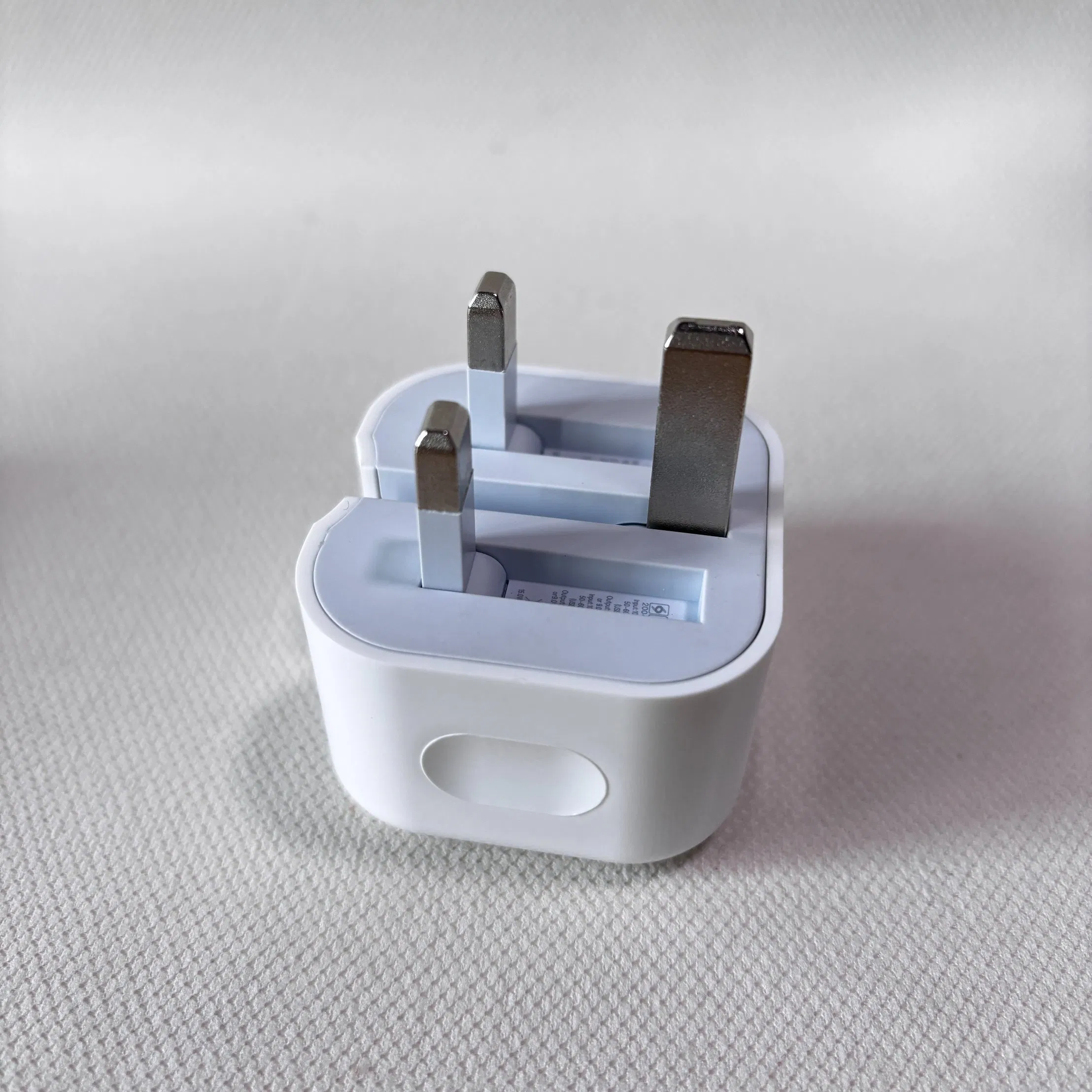 Premium UK Plug Dual USB-C Charger for All Mobile Phones 20W Fast Charging Adapter Cell Phone Accessories Wholesale Office Buildings and Business Travel