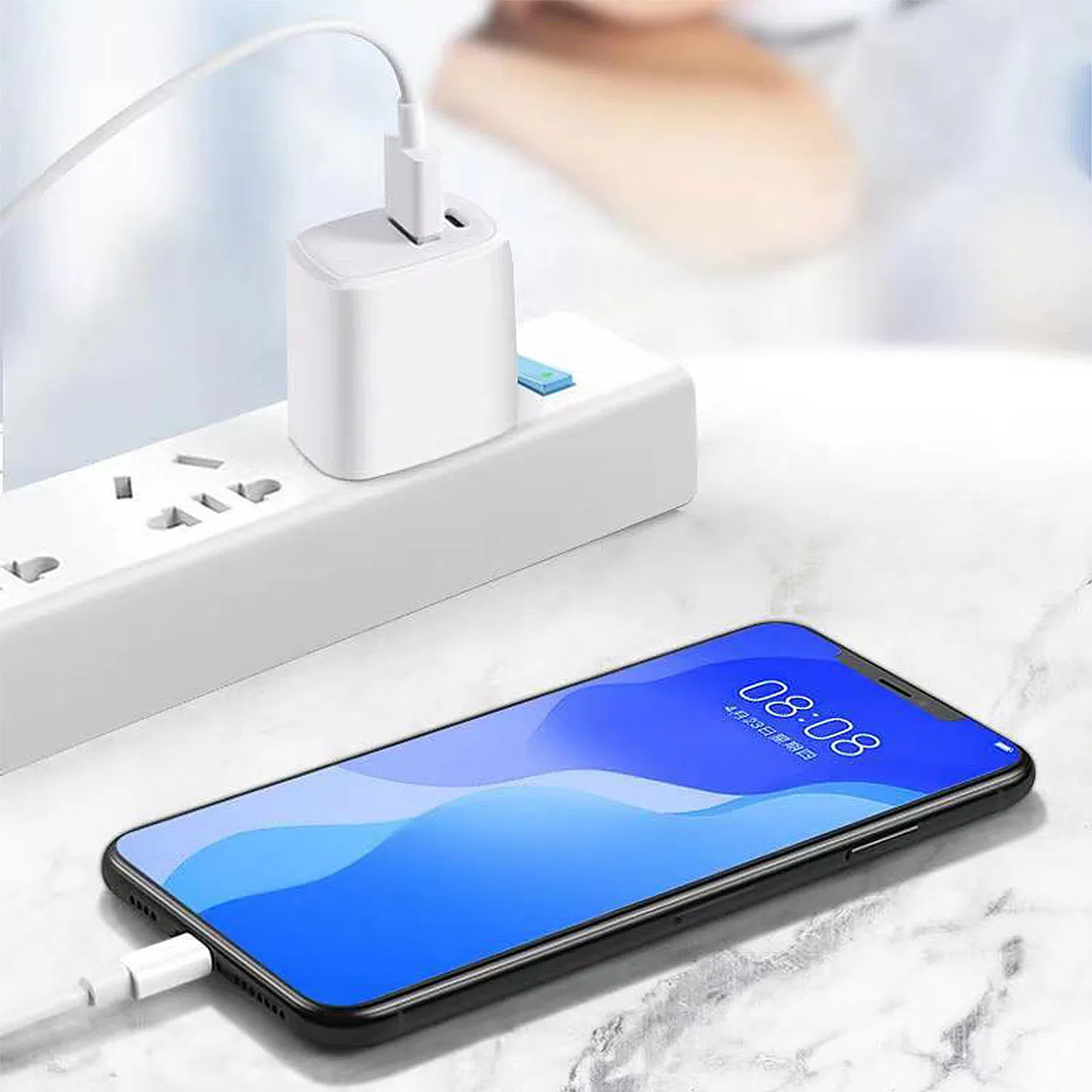 Factory Price Dual Port USB Type C Charger 20W Pd 18W Charging QC Adapter for Mobile Accessories