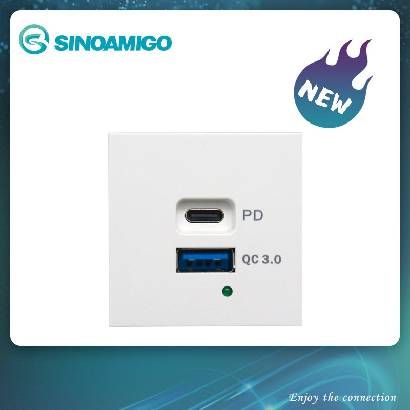 Efficient Charging Fast Charging 65W USB Charger with QC3.0+Pd Protocol