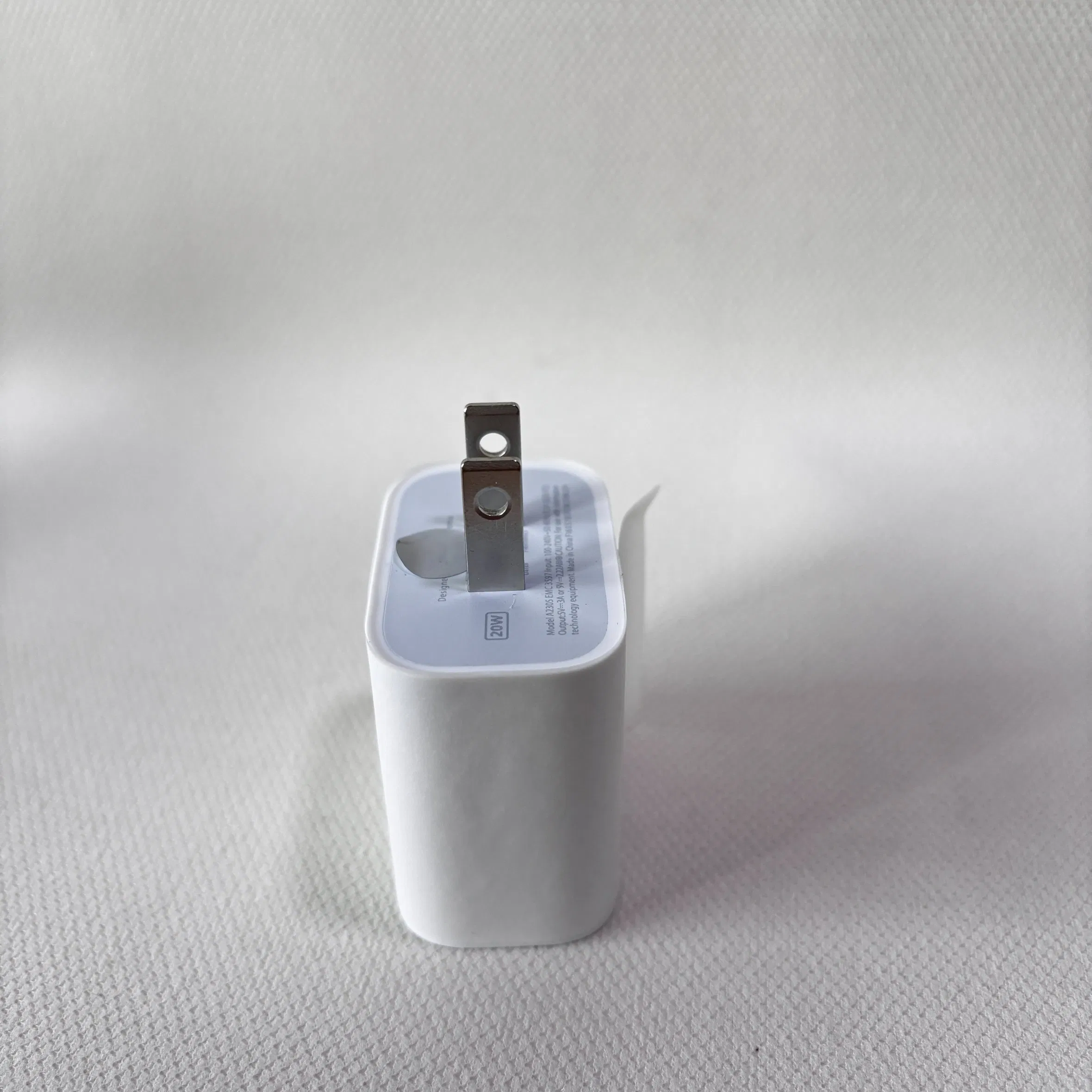 Top1, High-Quality Product, Factory Wholesale Price! New Travel Charging Companion! Compact Tri-Plug with USB-C Fast Charge for All Phones