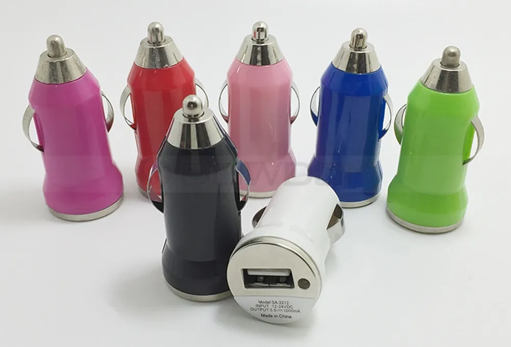 USB Car Charger Photo 1