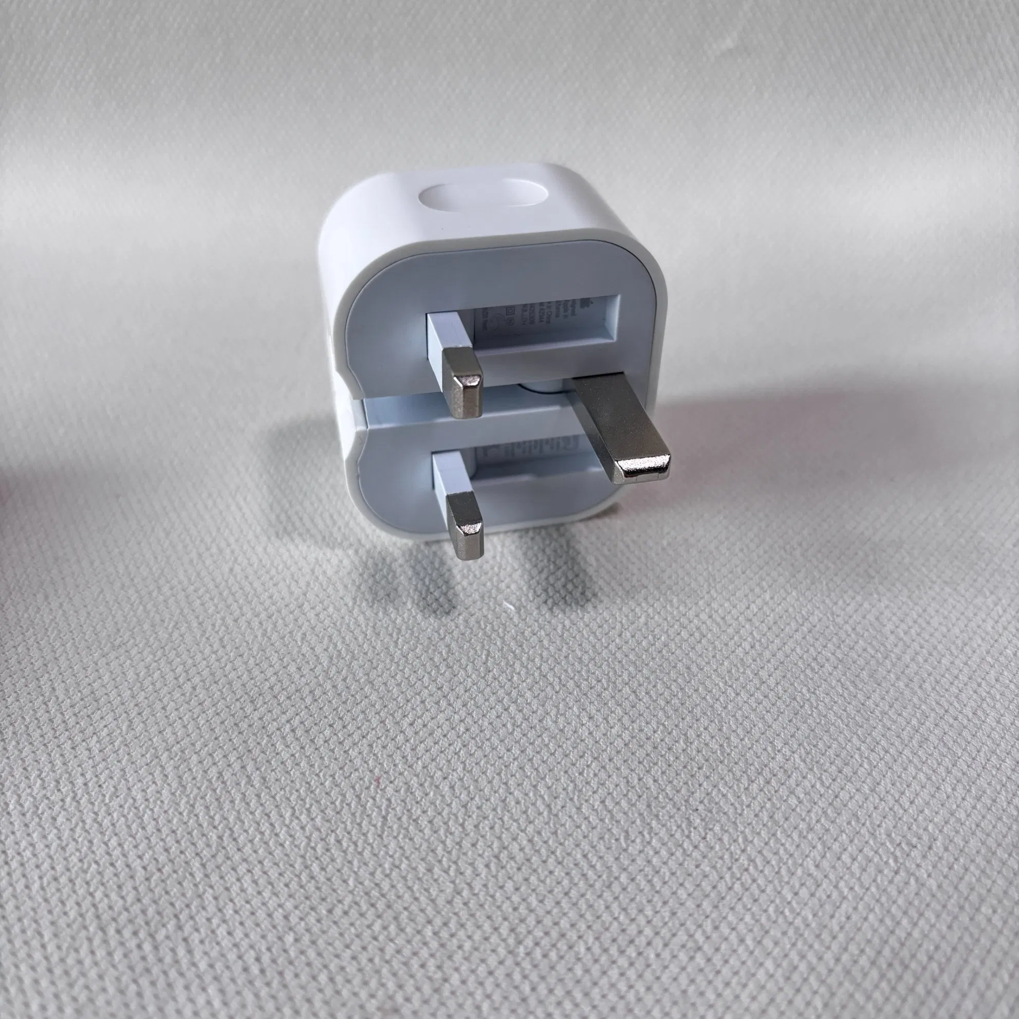 Premium UK Plug Dual USB-C Charger for All Mobile Phones 20W Fast Charging Adapter Cell Phone Accessories Wholesale Office Buildings and Business Travel