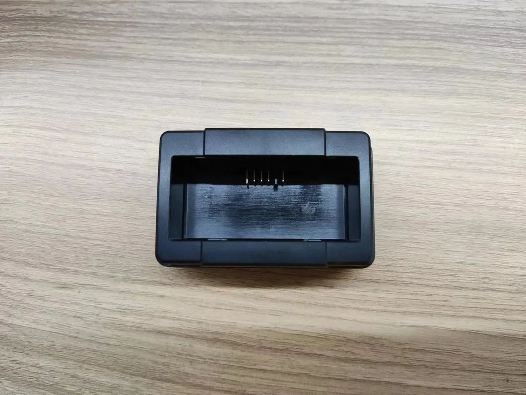 Replaceable Battery Charger View 3