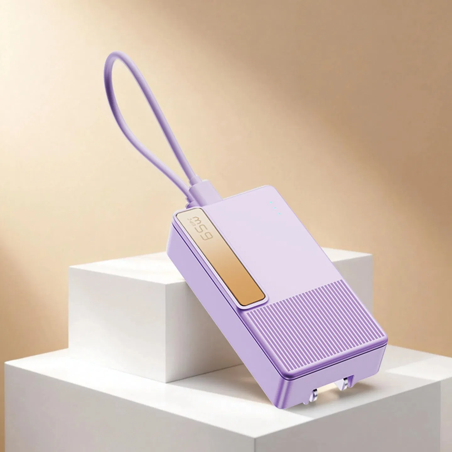 65W Uninterruptible Power Charger USB-C Port Fast GaN Charger 2000mAh Portable Charger Compact Design for Business Travel Easy Carrying