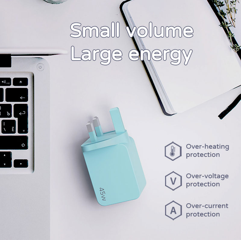 Compact 45W GaN UK Charger Dual Ports USB C USB a