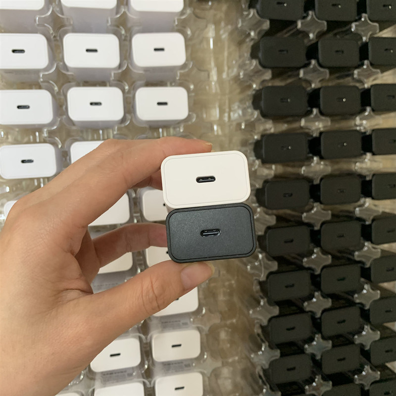 Mobilephone Accessories Delivery Time 5-7 Days25W/45W/65W Super Fast Charger Power Adapter USB Type C Pd Wall Charger for Samsung Galaxy Note 10/Note 20/S20 S21