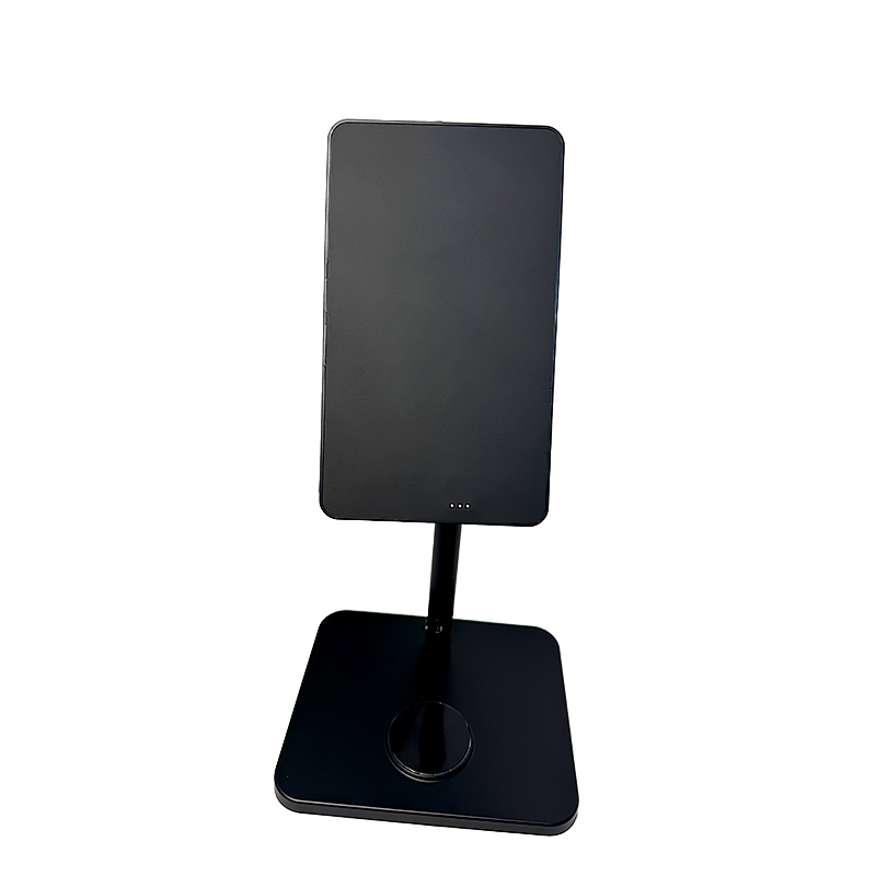 2 in 1 Charger Features a USB-C Port for High-Speed 18W Power Delivery to Your Devices