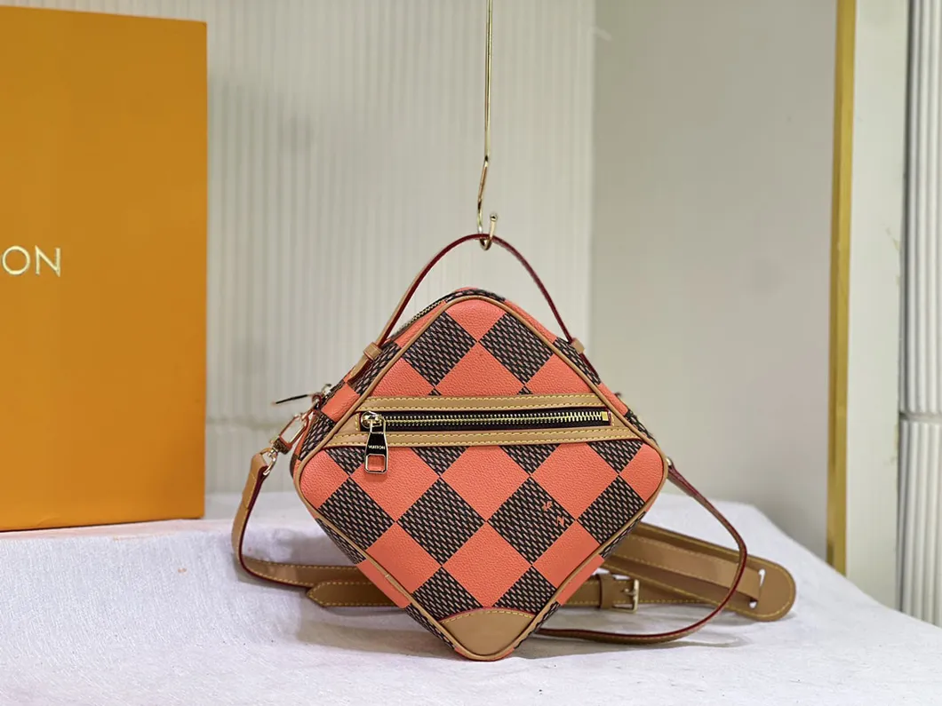 Bolso cruzado de ajedrez en forma de diamante mini con correa ajustable para cámara