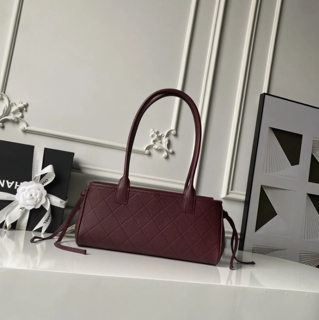Marca famosa francesa Bolso estilo baguette larga 30.5mm Bolso de mano As6288 Bolso tote Cerf bajo el brazo Popular patrón de litchi Monedero de cuero auténtico para dama Bolso de mujer