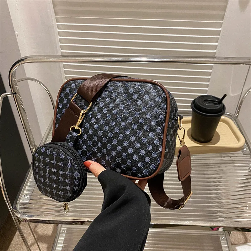 Bolso de mano pequeño de mujer de cuero PU de diseñador de lujo