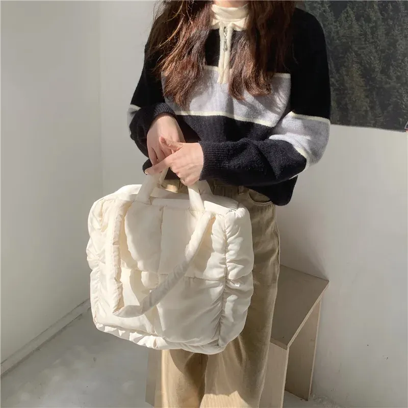 Especificaciones de bolso acolchado