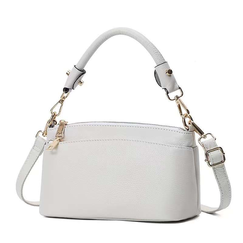 Bolso nuevo de moda para mujeres, estilo caliente, bolsa de tela impermeable, bolso de hombro único, bolsa grande ultraligera