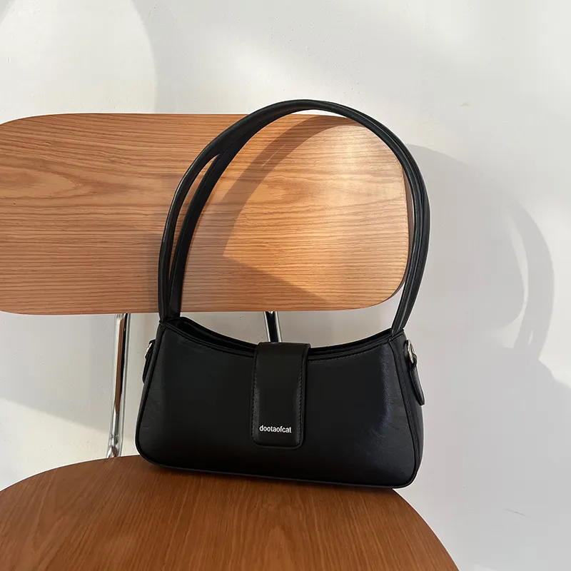 Bolsa de mano clásica tipo baguette portátil y casual para chicas y mujeres