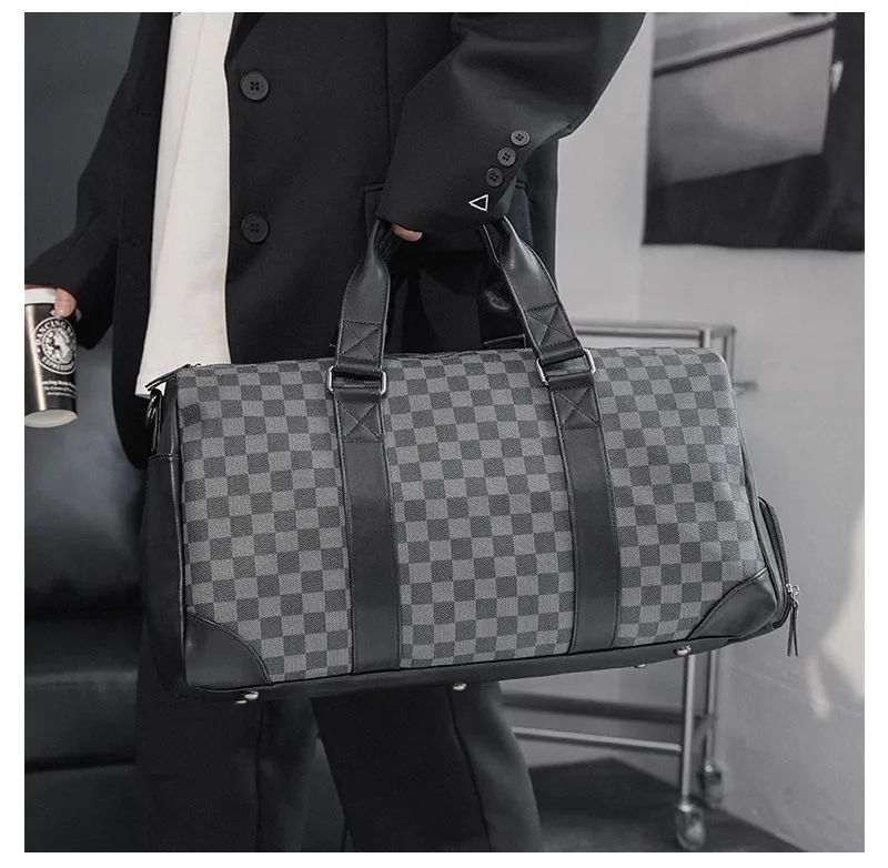 2025 Gran bolsa de viaje de cuero PU para hombres