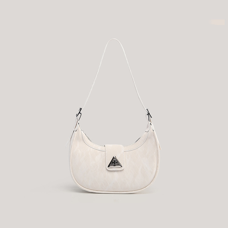 Bolsa de aceite y bolsa de cita médica con bolsa que huele a moho y bolsas de lujo y bolsa de pañales