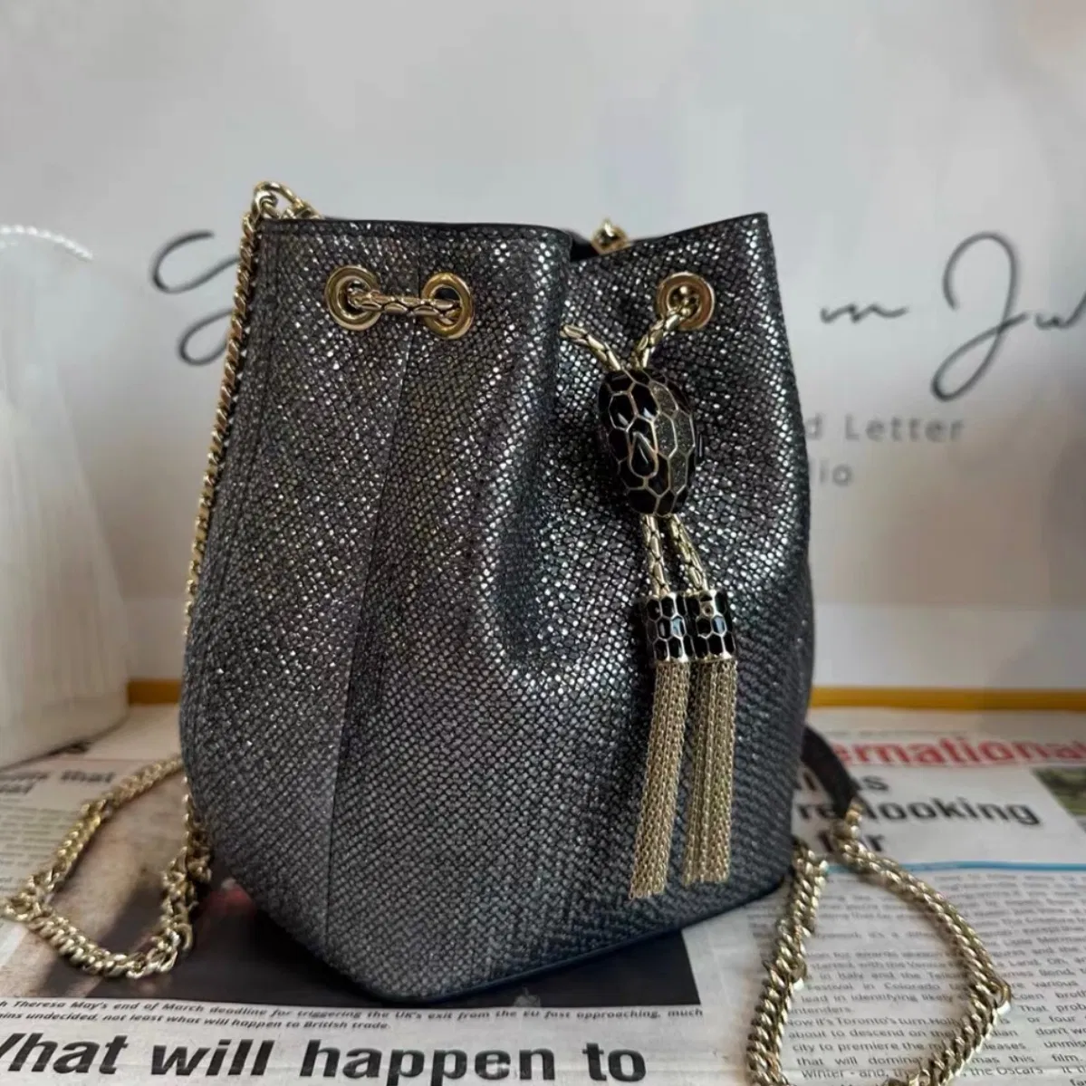 Bolso Clásico Réplica para Mujeres Estilo Cubo Venta al por Mayor Fábrica Productos Meticulosamente Elaborados La Primera Opción para Fashionistas