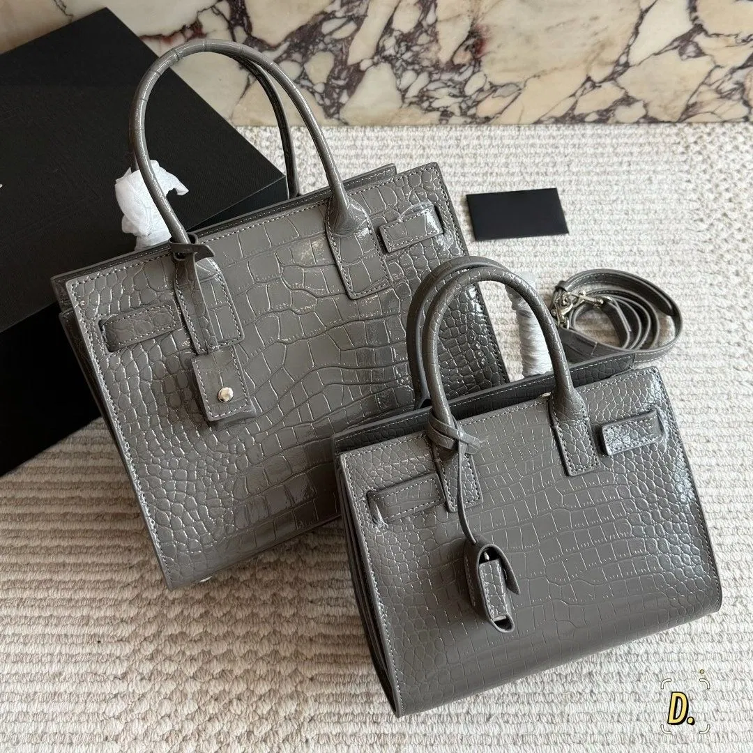 Bolsa tote de gran capacidad estilo acordeón, removible, de la Super Fábrica de Guangzhou, China, con textura de cuero embosado de cocodrilo brillante, bolsa de lujo ligero para mujeres