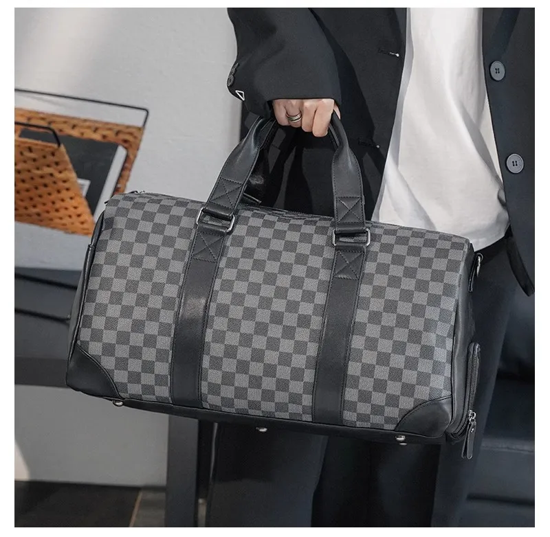 2025 Gran bolsa de viaje de cuero PU para hombres