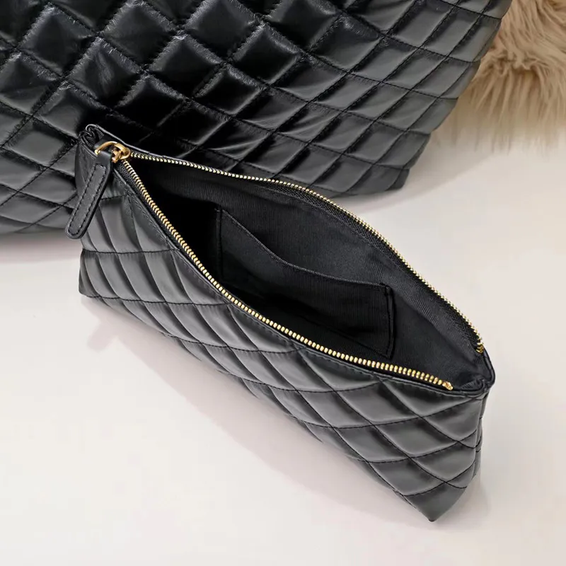 Diseño de gran capacidad del bolso de cuero negro