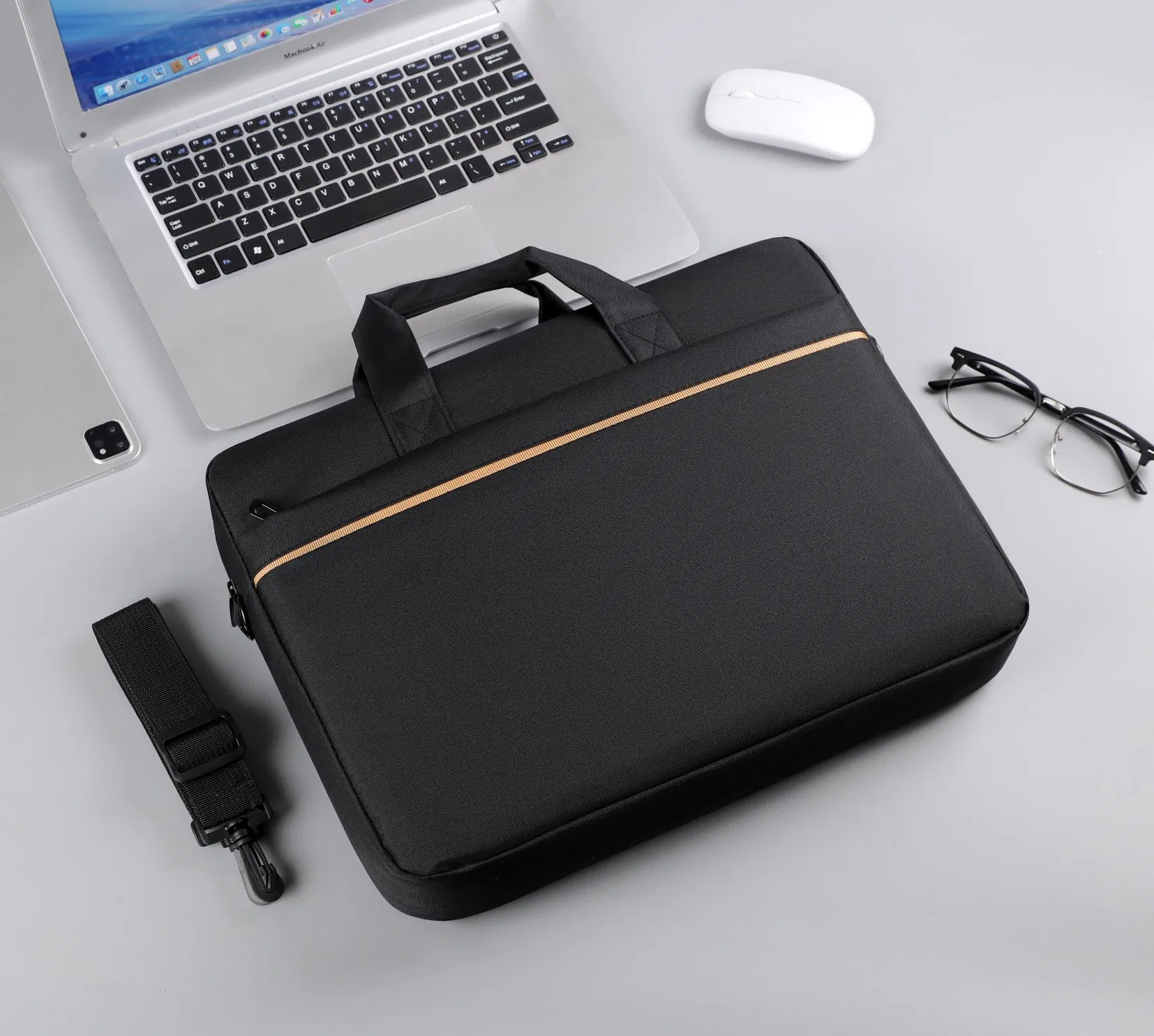 Fábrica de Bolsas para Portátiles de Alta Calidad Mercado Mayorista (T1LX715VYQ)