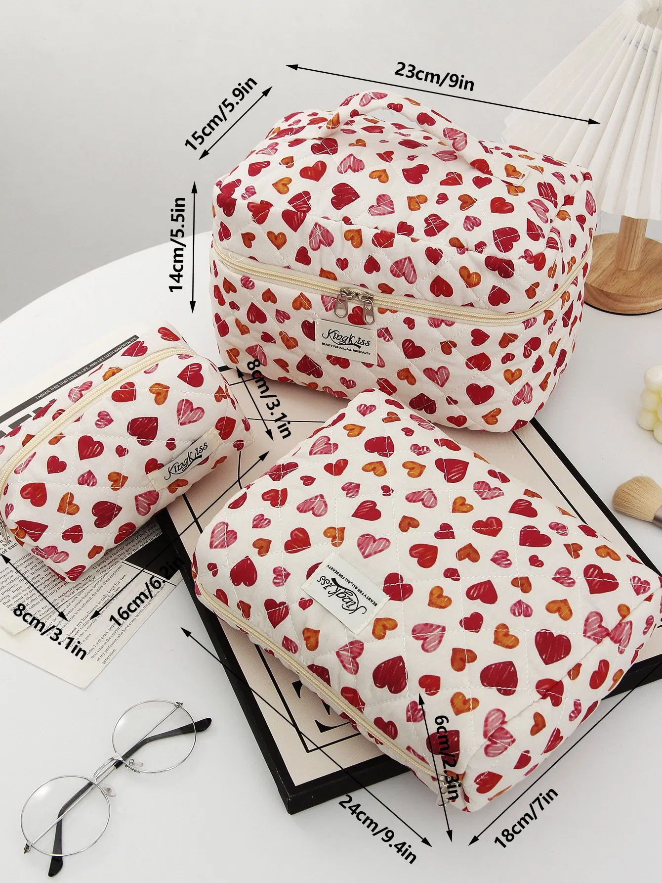 Feliz Día de San Valentín Regalo de Moda Conjunto de Neceseres de Maquillaje Personalizar Etiqueta de Logo Diseño de Corazón Rojo Material de Algodón Bolsa de Belleza Cosmética de Viaje