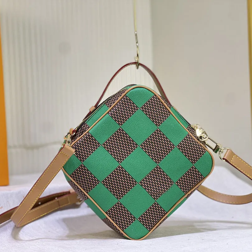 Bolso cruzado de ajedrez en forma de diamante mini con correa ajustable para cámara