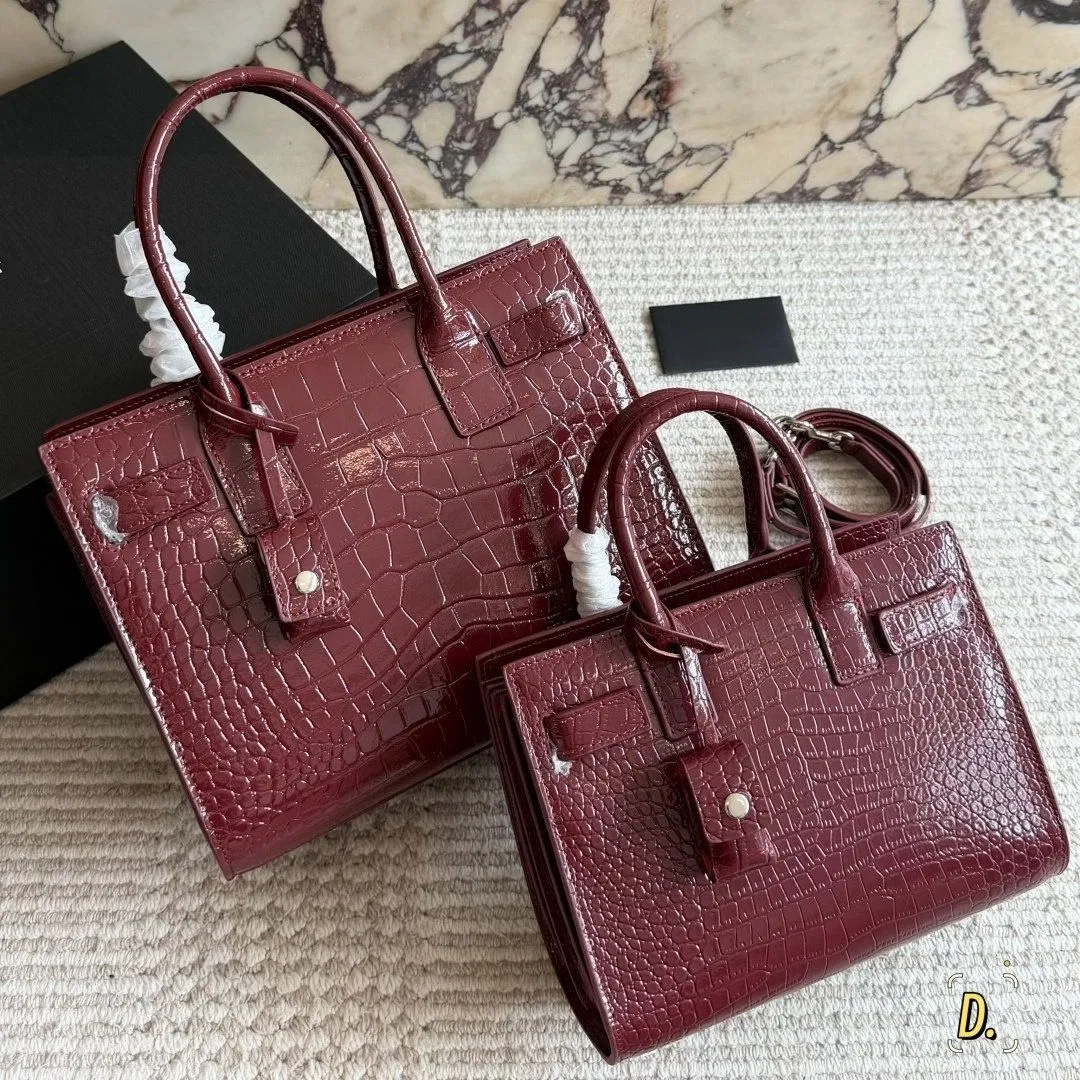 Bolsa tote de gran capacidad estilo acordeón, removible, de la Super Fábrica de Guangzhou, China, con textura de cuero embosado de cocodrilo brillante, bolsa de lujo ligero para mujeres