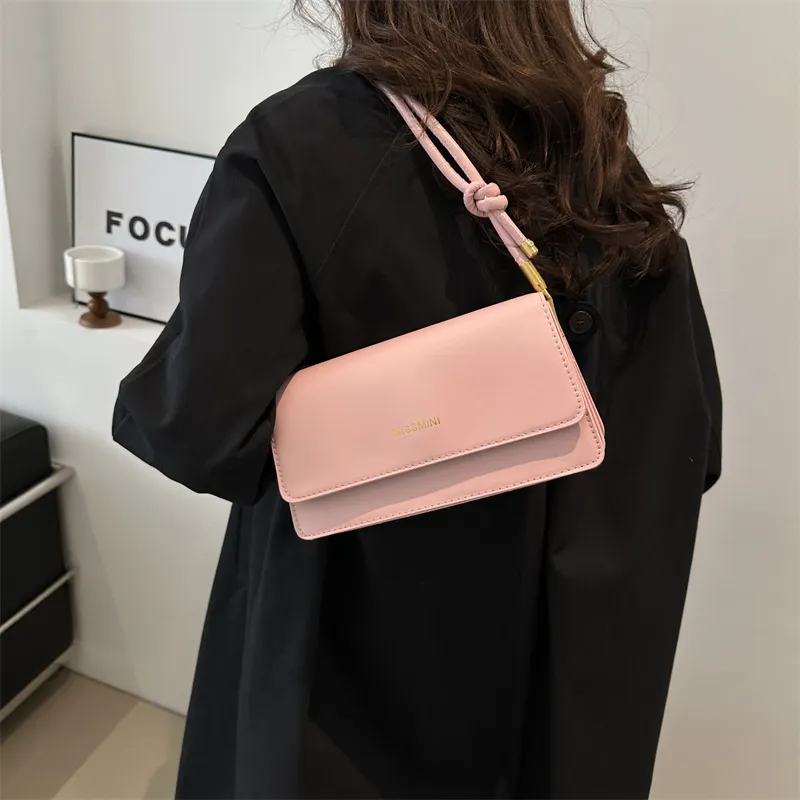 Bolso Baguette Caliente para Axilas Mujeres 2025 Nuevo Bolso de Hombro Cruzado de Moda Francesa
