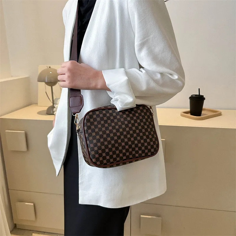 Bolso de mano pequeño de mujer de cuero PU de diseñador de lujo